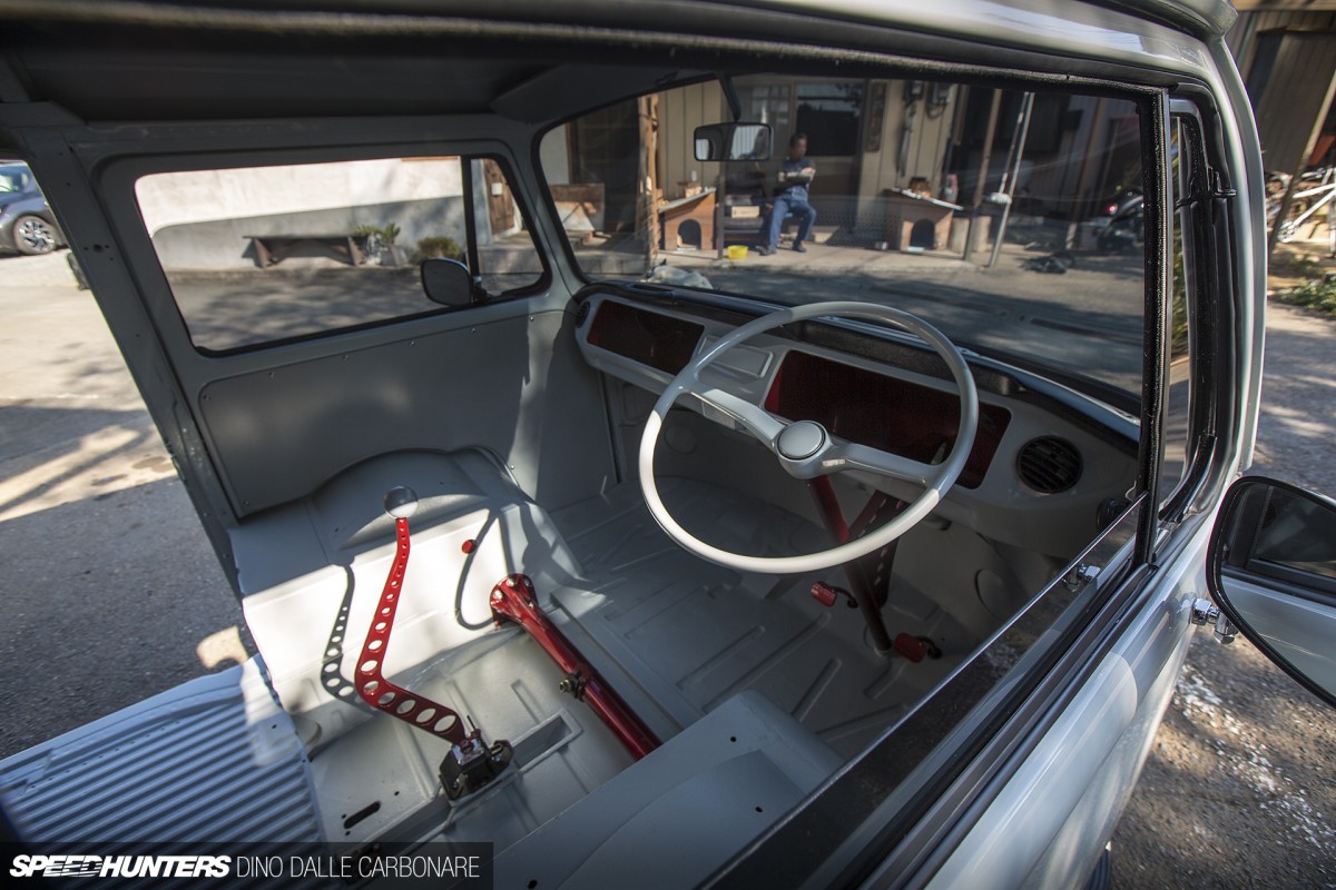 SilverRest-VW-BUS-09
