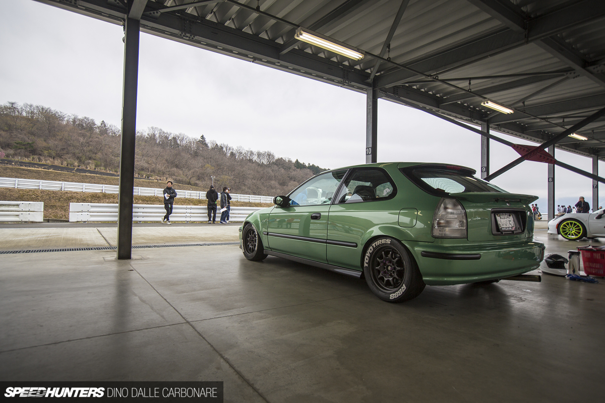 Track-show-16-16