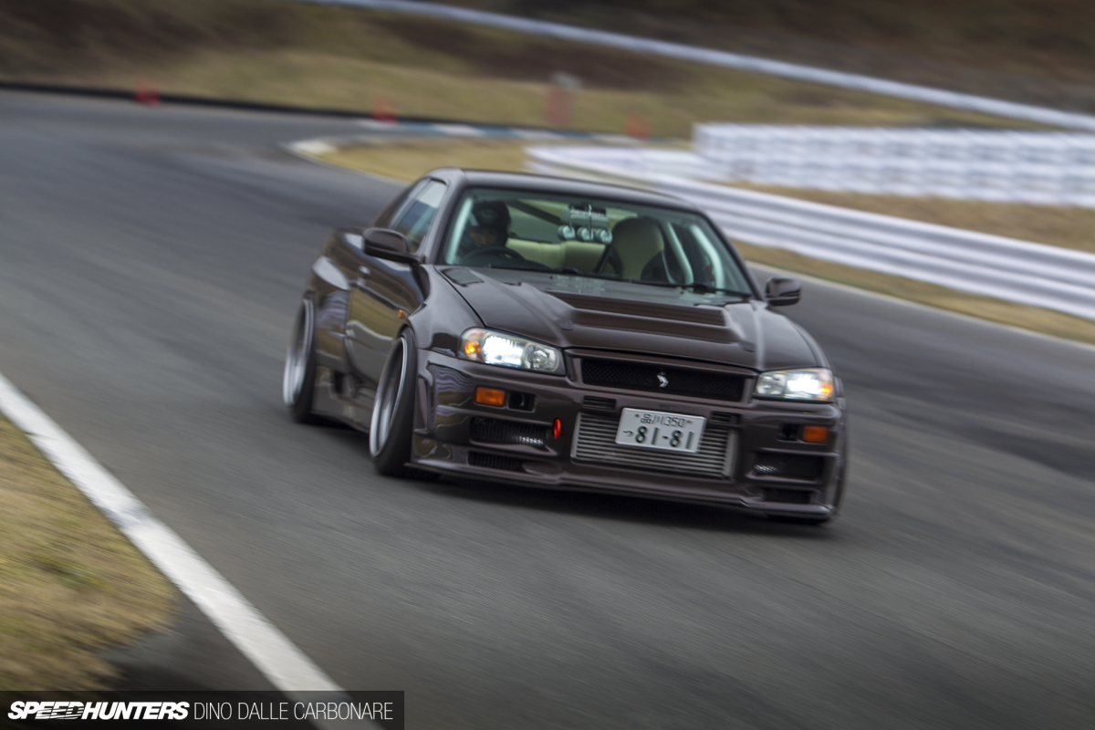 Track-show-16-33