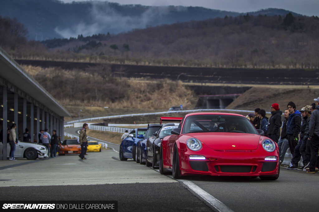 Track & Show: The Best Of Both Worlds