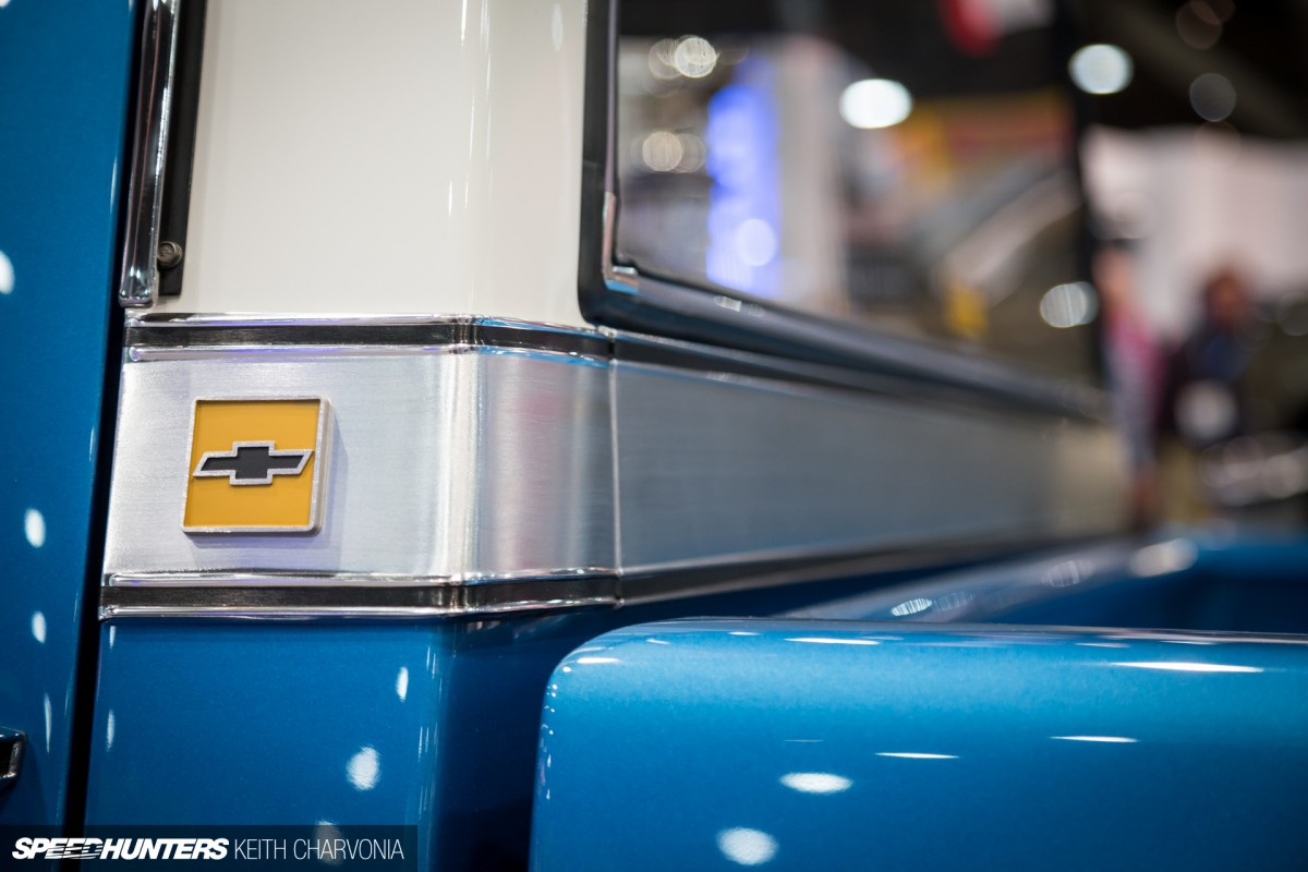 Speedhunters_keith_charvonia_sema_squarebody_syndicate_chevy-5