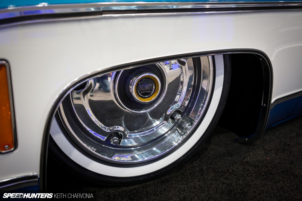 Speedhunters_keith_charvonia_sema_squarebody_syndicate_chevy-4