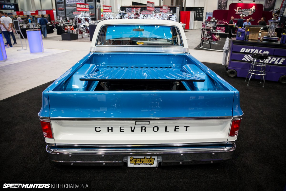 Speedhunters_keith_charvonia_sema_squarebody_syndicate_chevy-7
