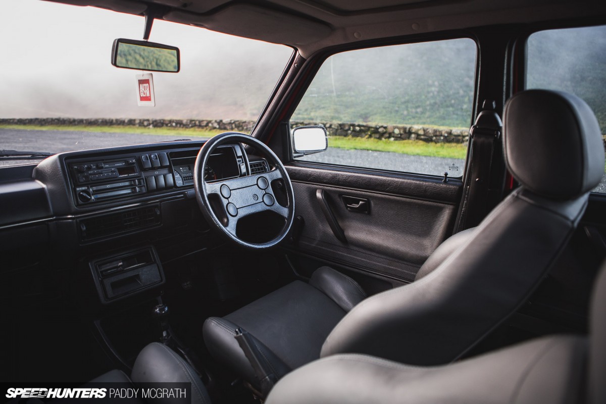 2015 Volkswagen Jetta VR6 par Paddy McGrath-11