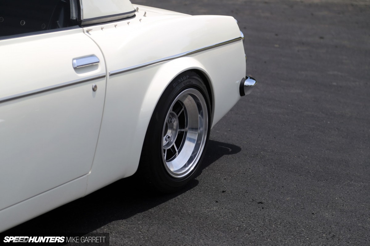 Roadster-06