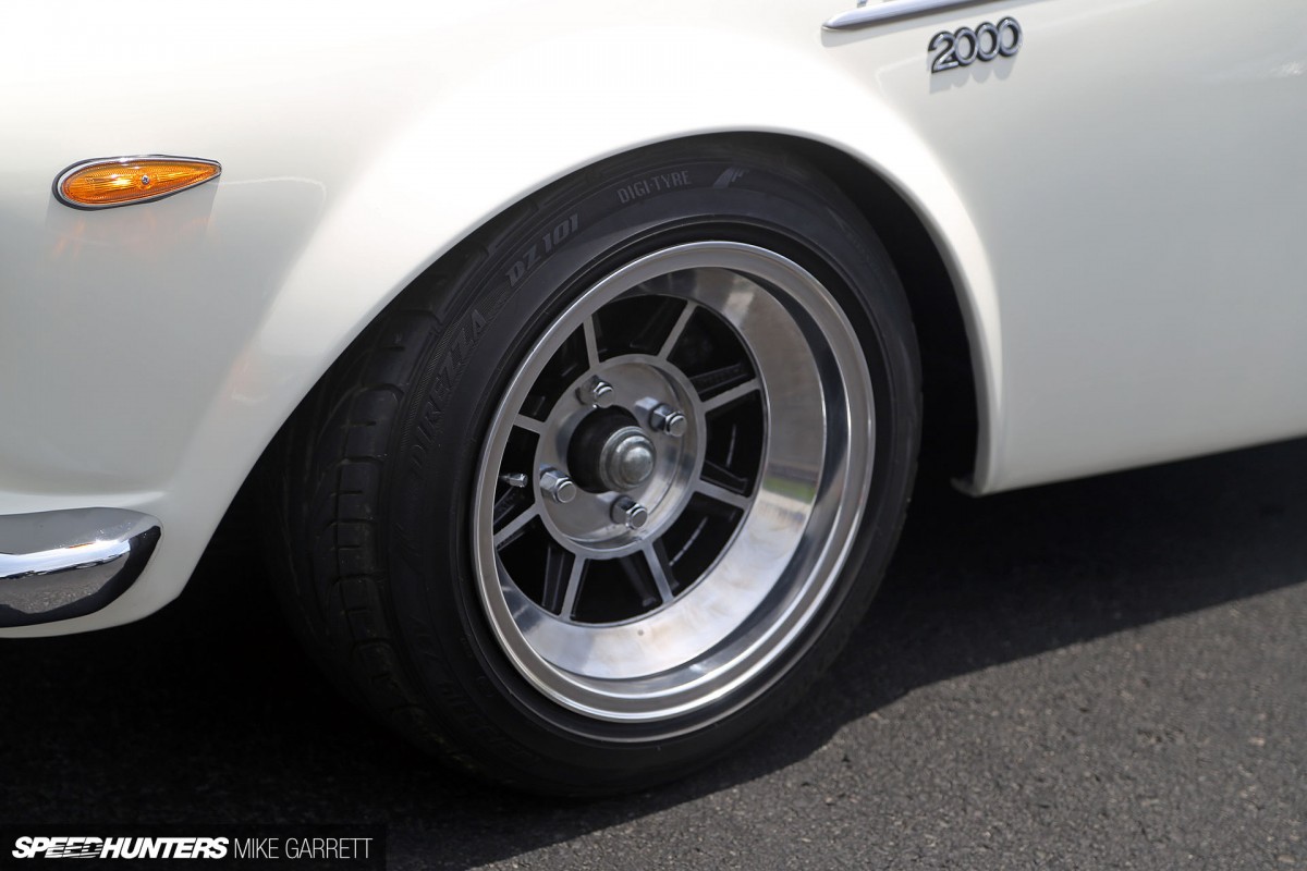 Roadster-05