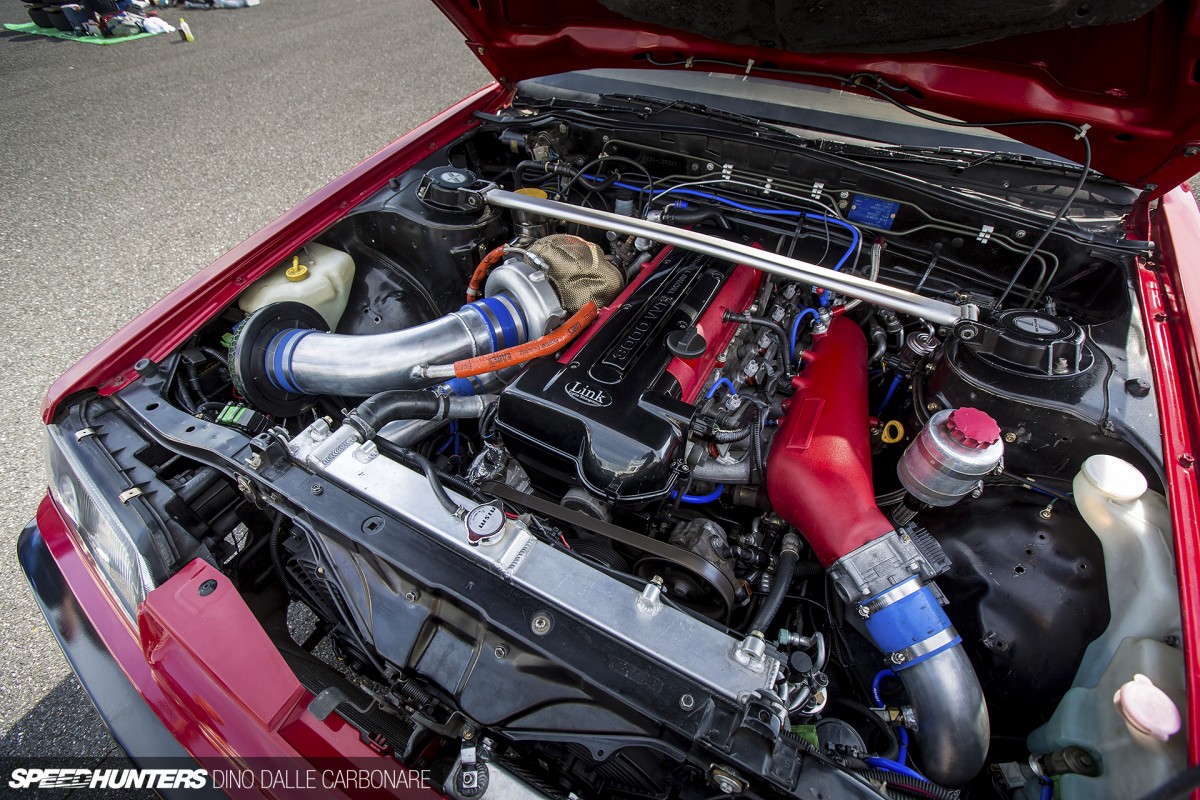 2JZ-HR31-01
