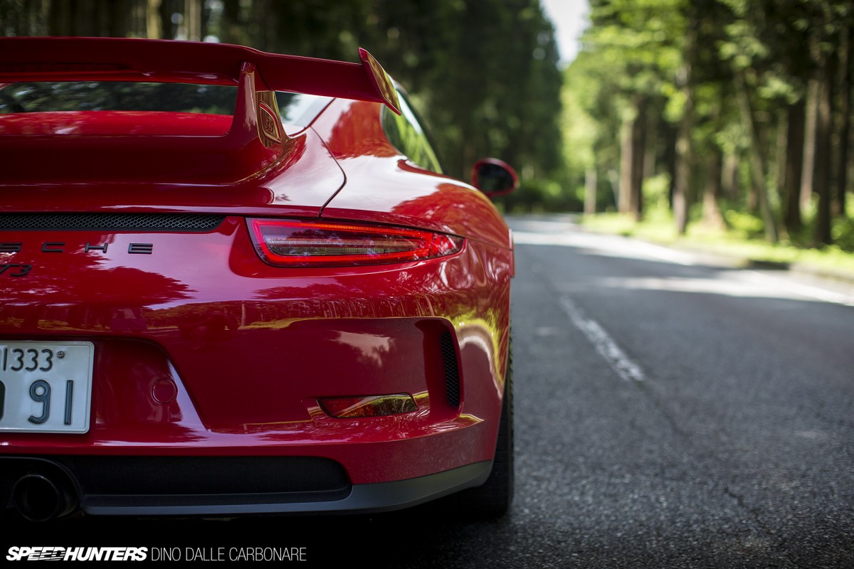 911-GT3-Drive-03