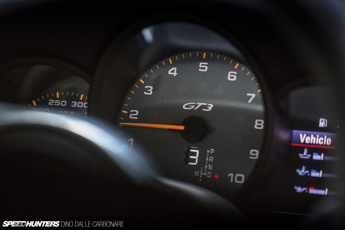 911-GT3-Drive-22