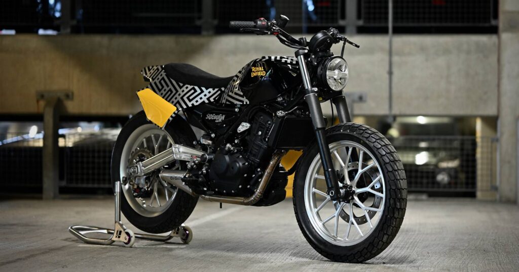 Primitive moderne: Royal Enfield Guerrilla de Sideburn 450 Street Tracker