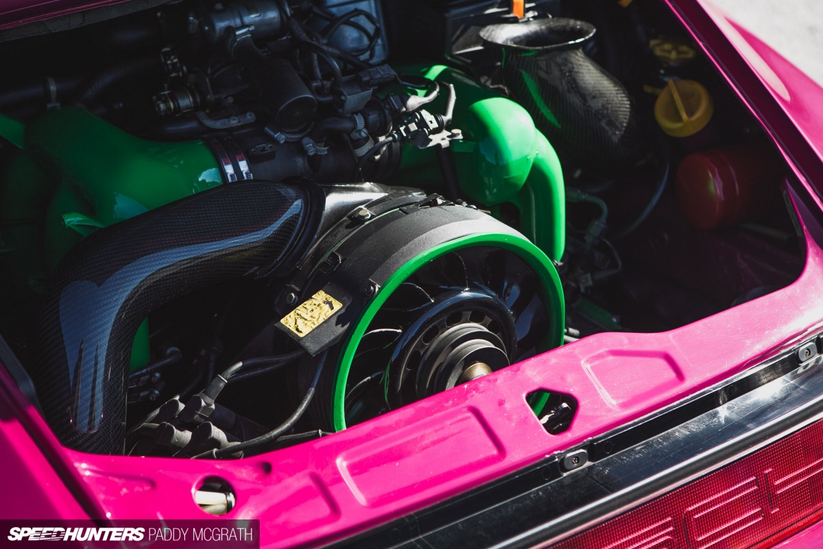 Milestone 71 Porsche 964 par Paddy McGrath-16