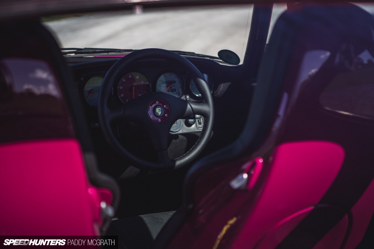 Milestone 71 Porsche 964 par Paddy McGrath-29