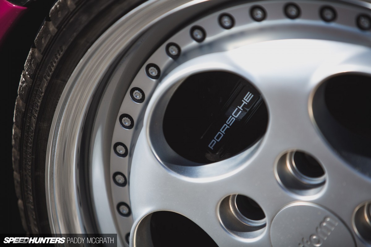 Milestone 71 Porsche 964 par Paddy McGrath-10