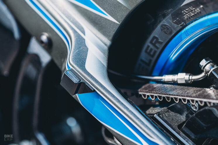 Custom Harley-Davidson Breakout par Fangster