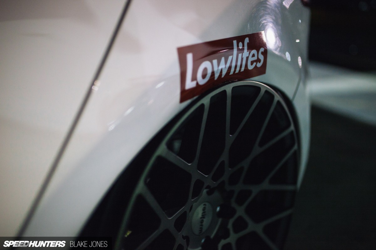 Ajustement vendredi iii-1203