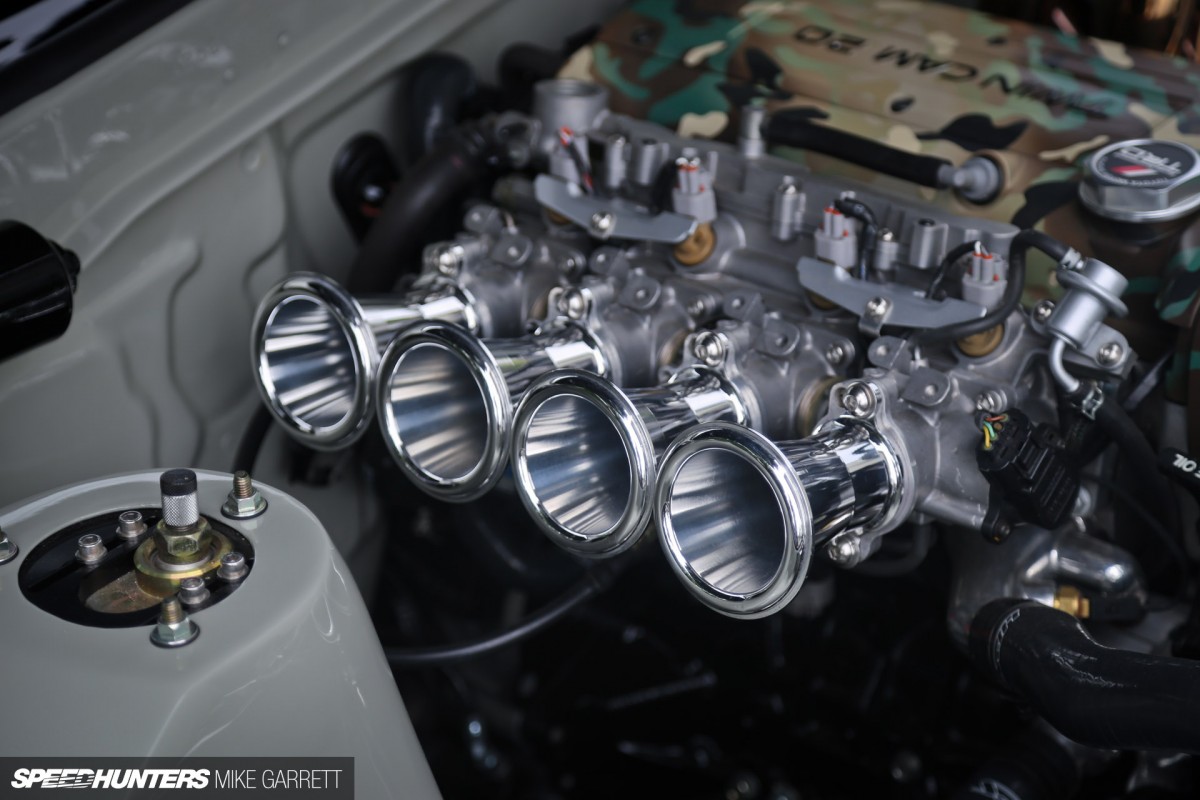 Car-Peace-AE86-7 copie