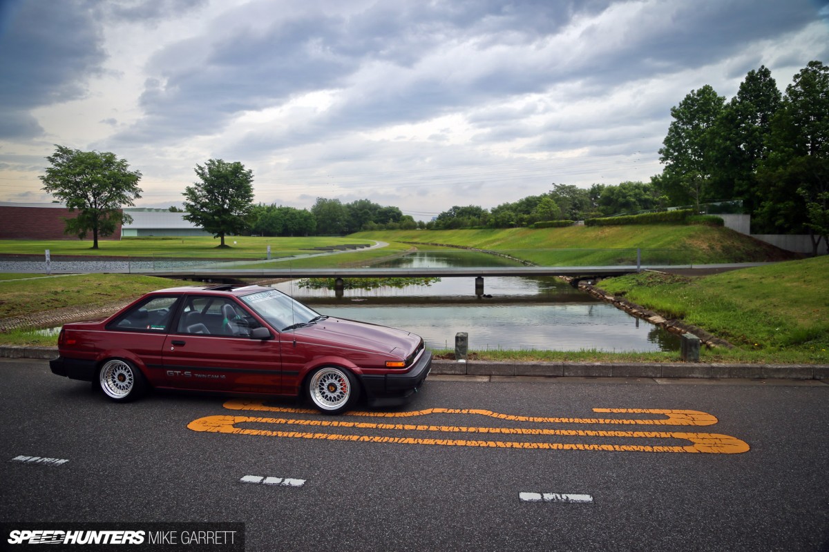Car-Peace-AE86-64 copie