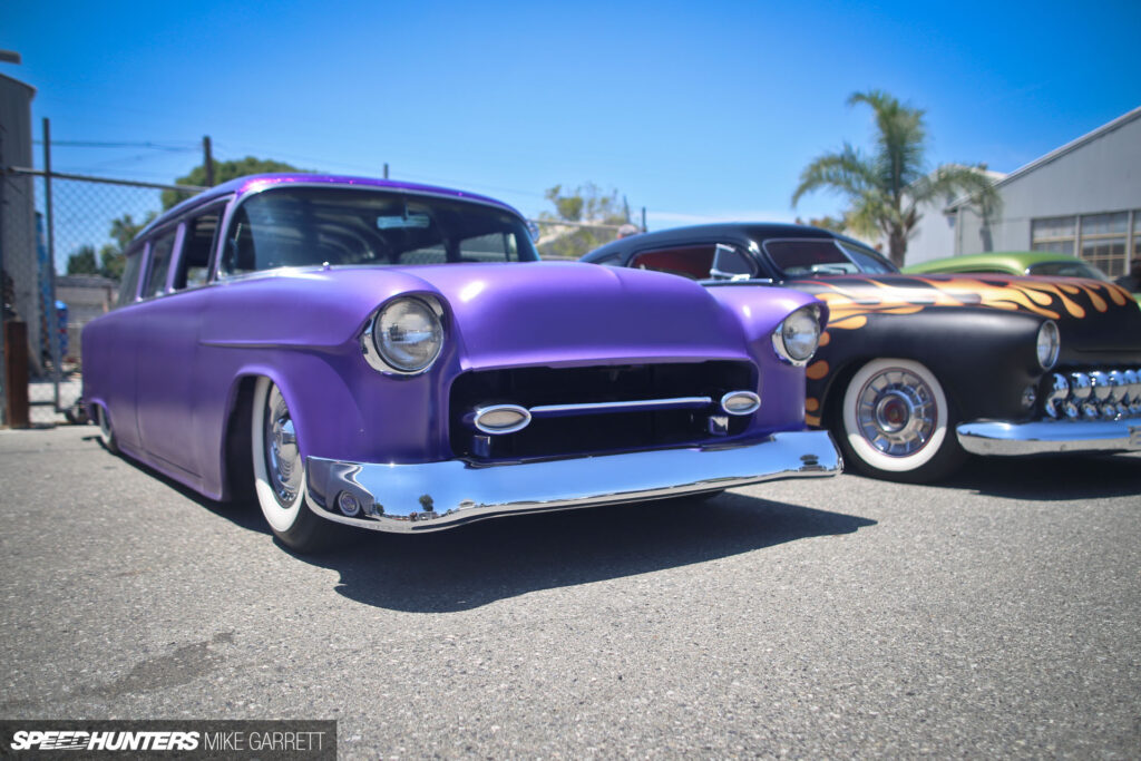 A Family Cruiser: Mild Custom&nbsp;Style