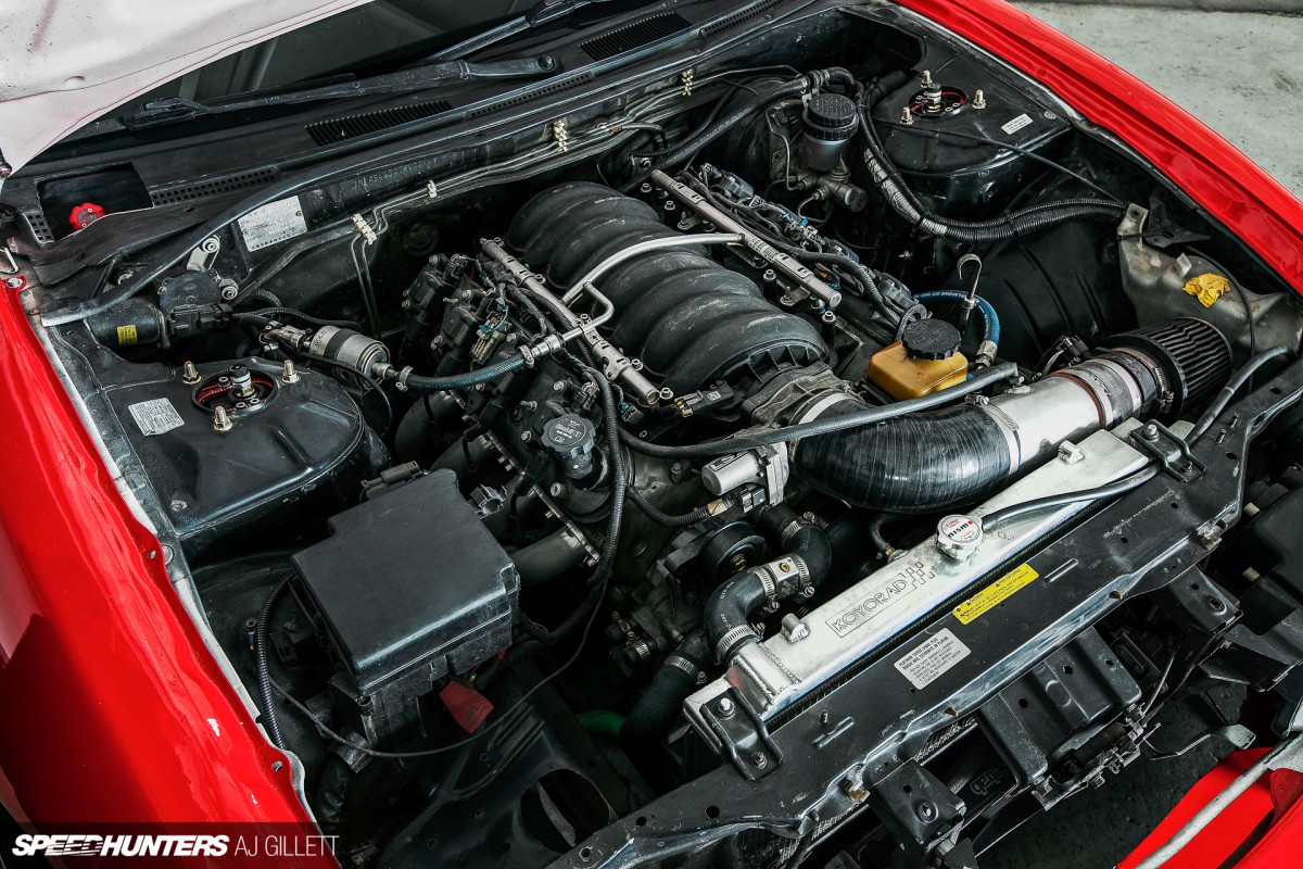 AJ Gillett Fish 240 LSV8 SpeedHunters (2 sur 4)