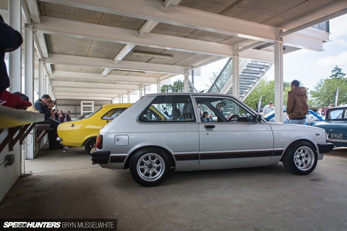 Cosworth Toyota Starlet KP61 Players Classic (8 sur 17)