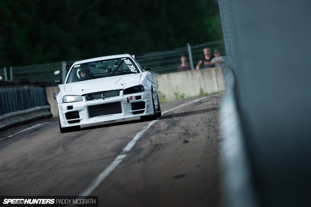 Endless Legacy: An R34 GT-R&nbsp;Abroad