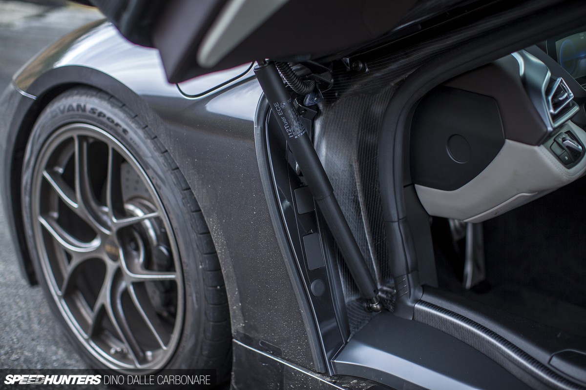 Studie-i8-24