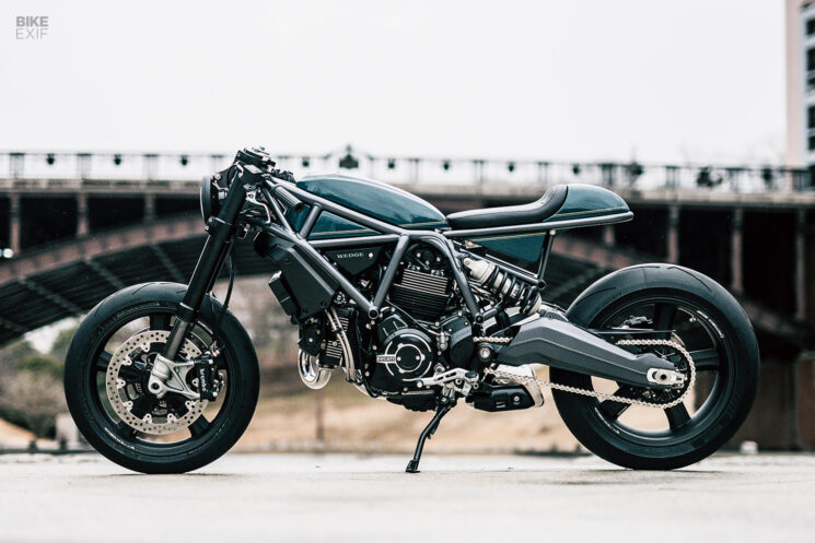 Ducati Scrambler 1100 Sport Pro Café Racer par caisse de caisse