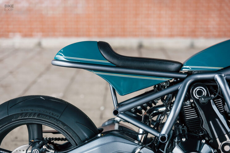 Ducati Scrambler 1100 Sport Pro Café Racer par caisse de caisse
