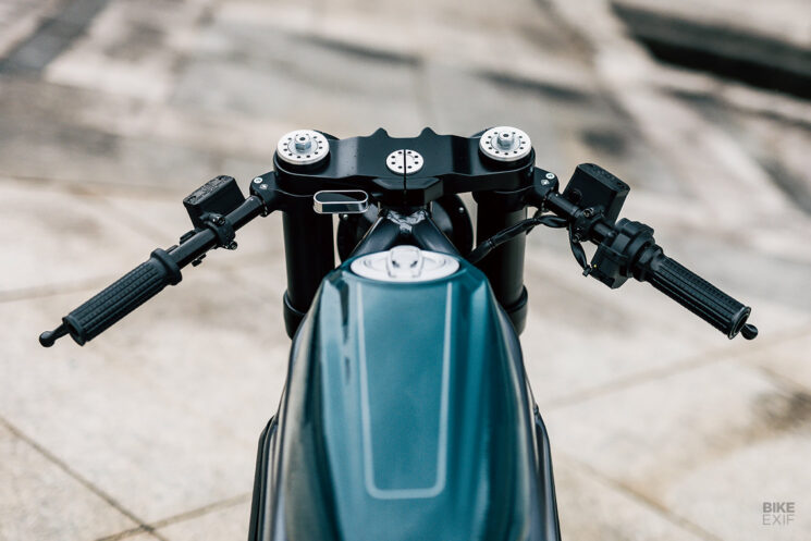 Ducati Scrambler 1100 Sport Pro Café Racer par caisse de caisse
