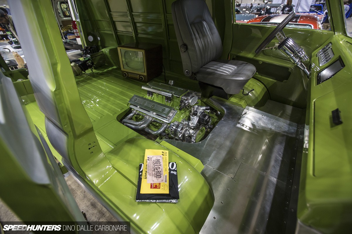 Mooneyes-hot-rod-show-14-61