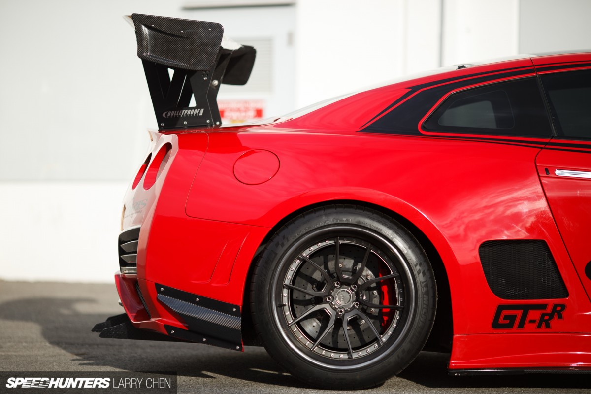 Larry_chen_peedhunters_bulletproof_red_gtr-3