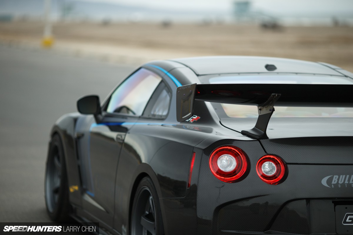 Larry_chen_bulletproof_carbon_gtr-38