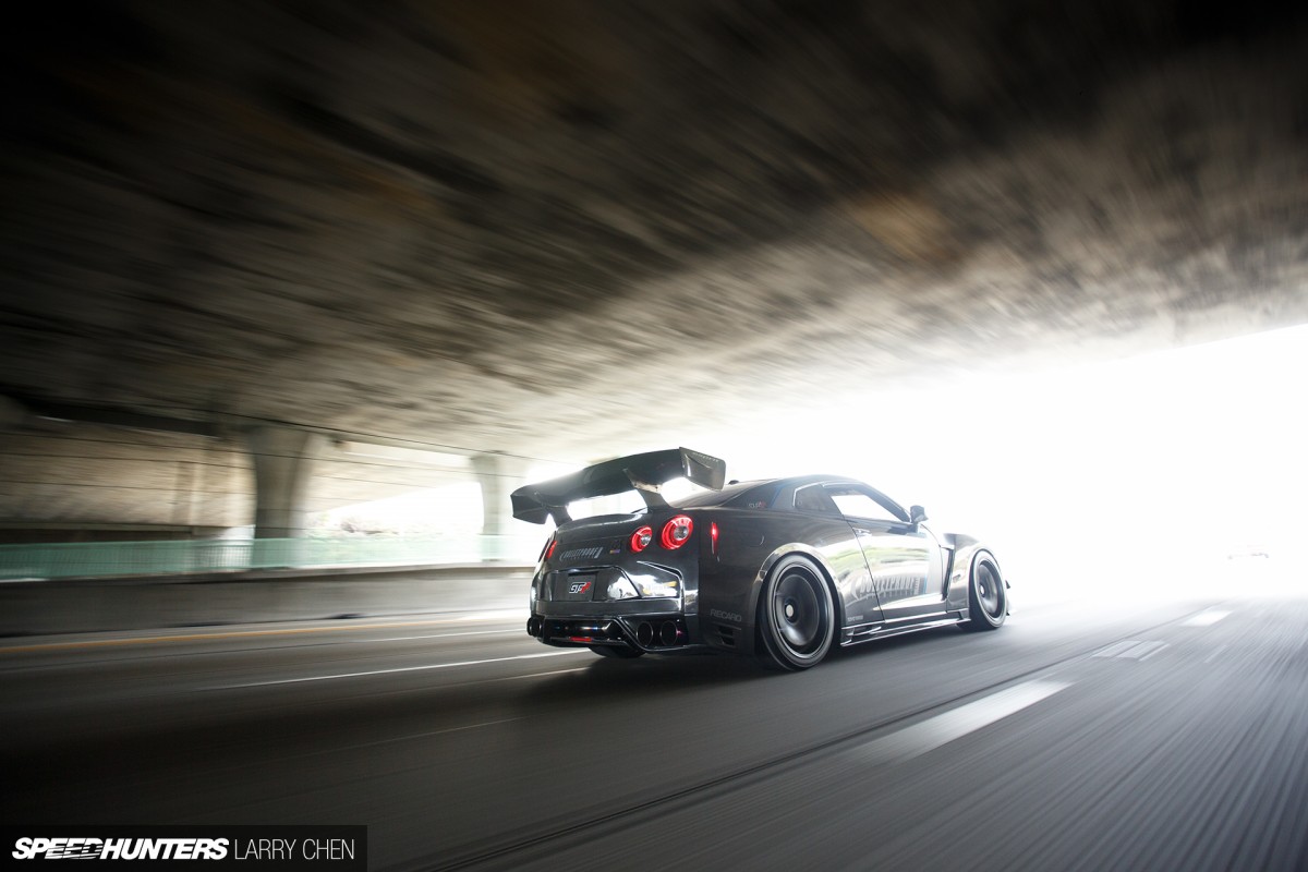 Larry_chen_bulletproof_carbon_gtr-5