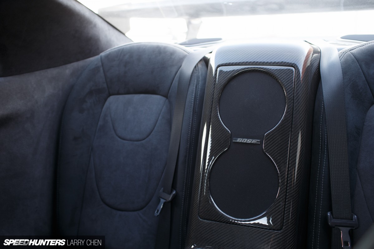 Larry_chen_bulletproof_carbon_gtr-10
