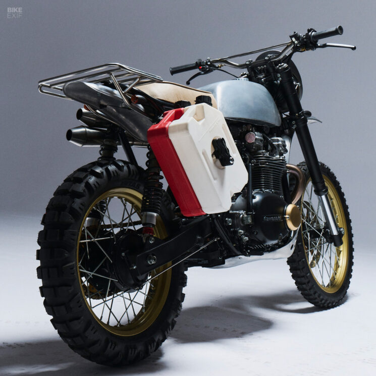 KAWASAKI KZ750 Scrambler par Pâques, Pologne