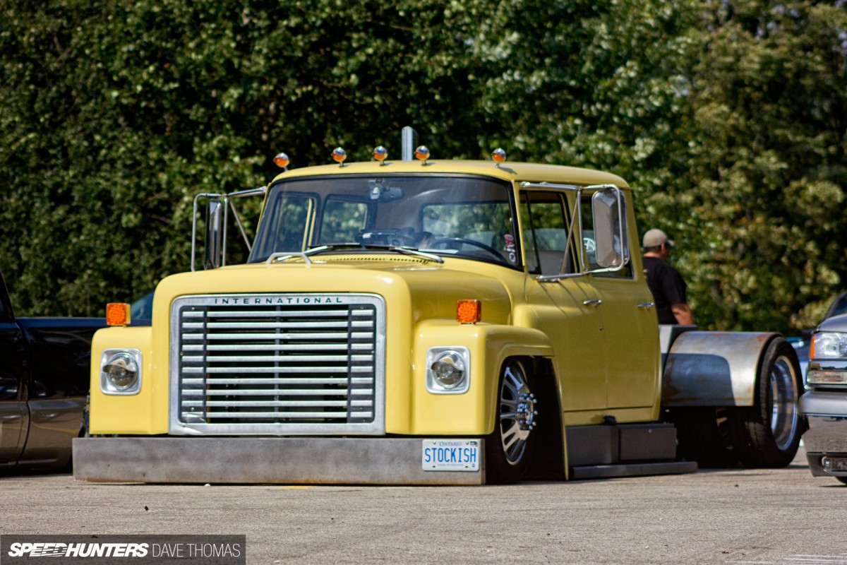 nord-showdown-interational_three_quarter_1sh