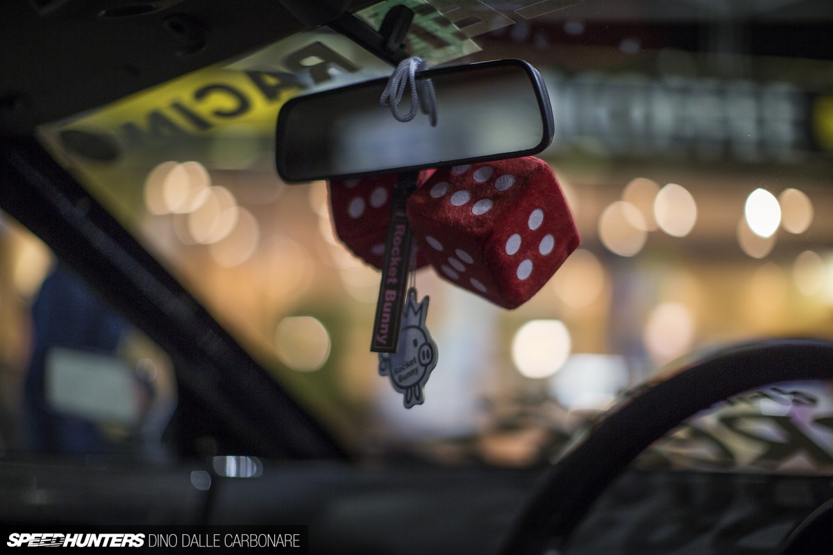 Halloween-Breast-S13-23