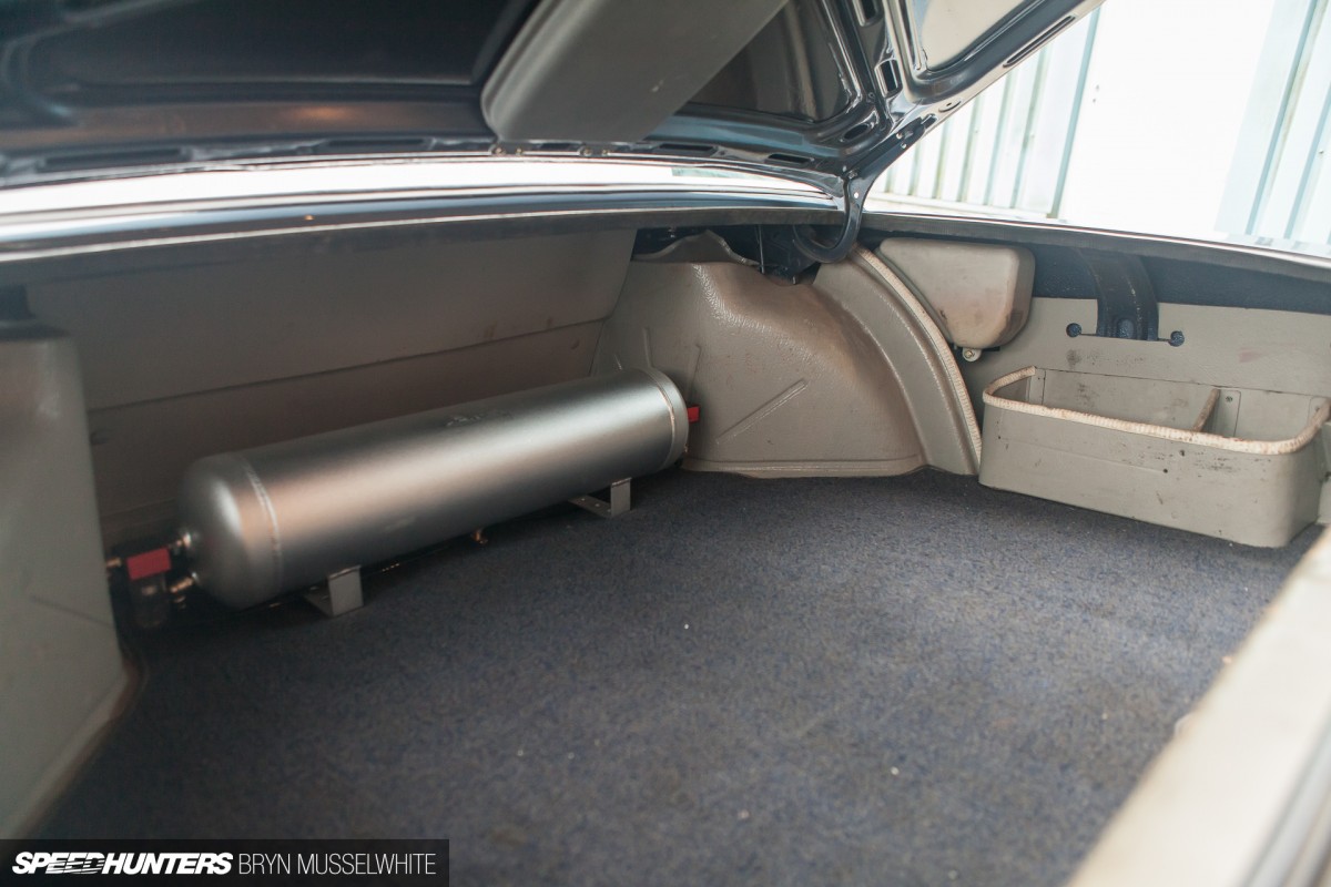 BMW E3 Suspension aérienne BBS Belgique-9