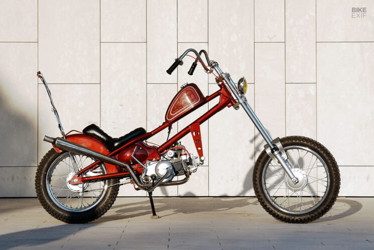 Hopper Honda Cub sur mesure avec un moteur Zongshen