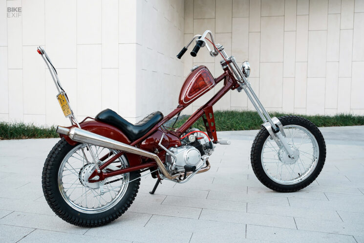 Hopper Honda Cub sur mesure avec un moteur Zongshen