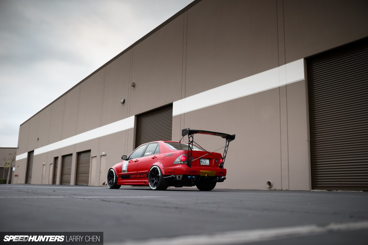 Larry_chen_speedhunters_is300_time_attack-3