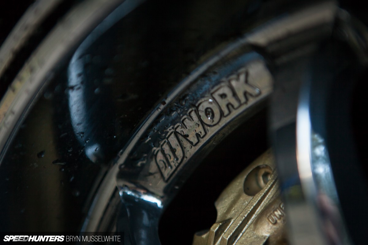 Paul Howard JDM Garage Bee R 324-13