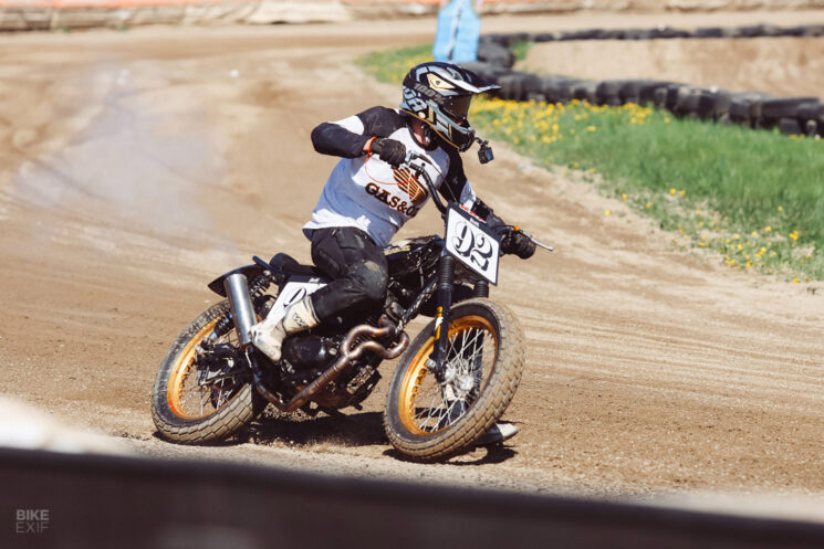 Honda XL500 Flat Tracker par gaz et pétrole Motorcycles sur mesure