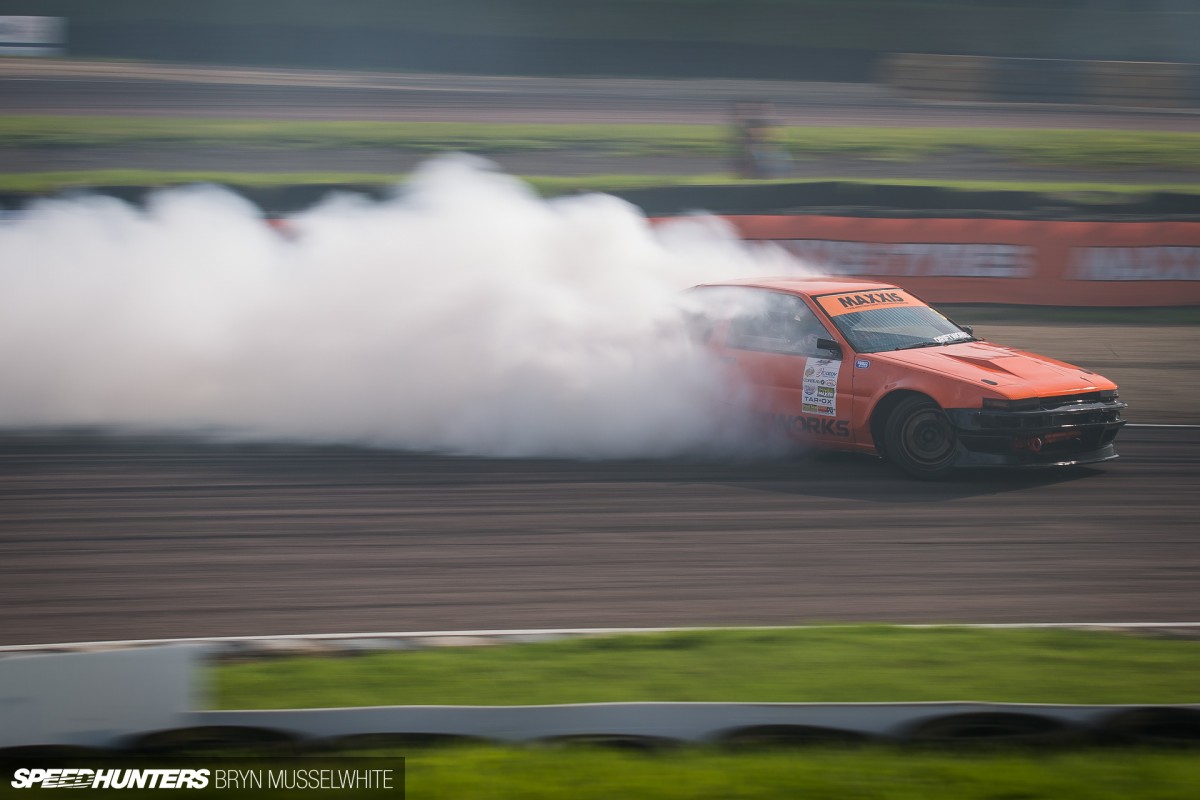 Driftworks AE86 V8 -2