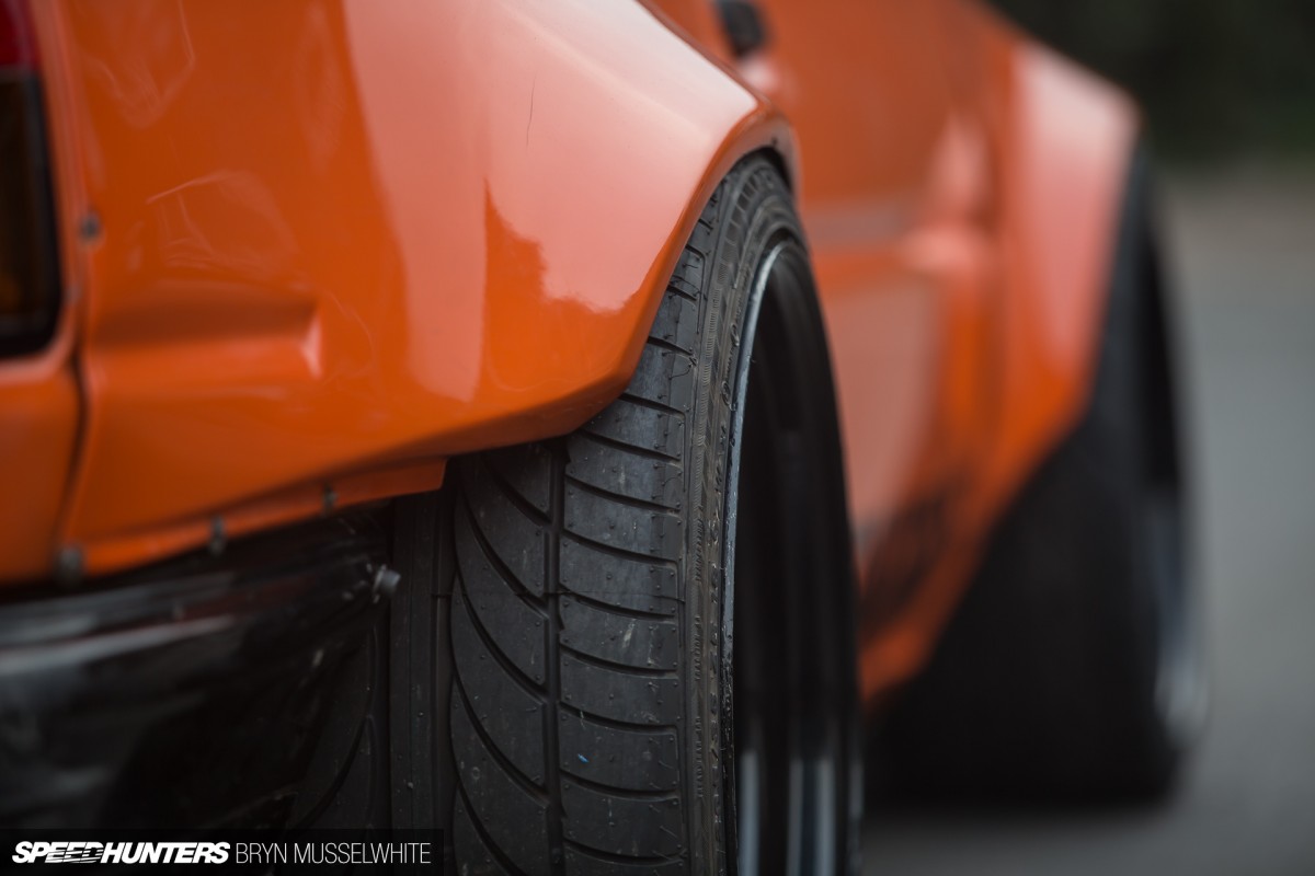 A Driftworks AE86 V8 -45