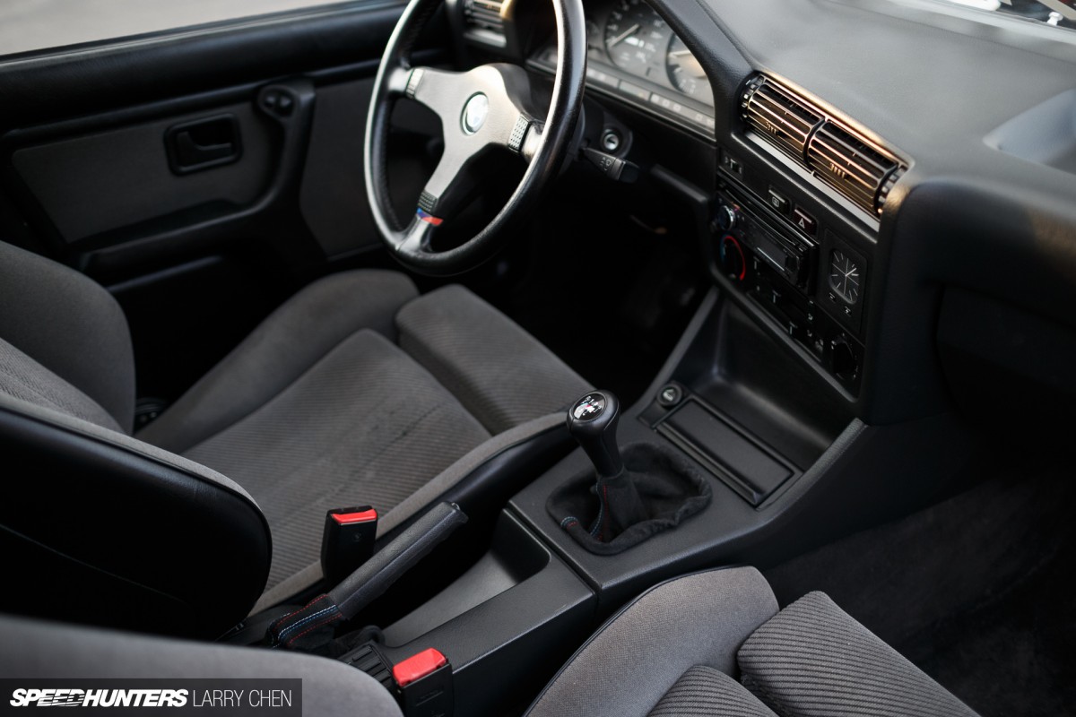 Larry_chen_speedhunters_bmw_e30_shaved-36