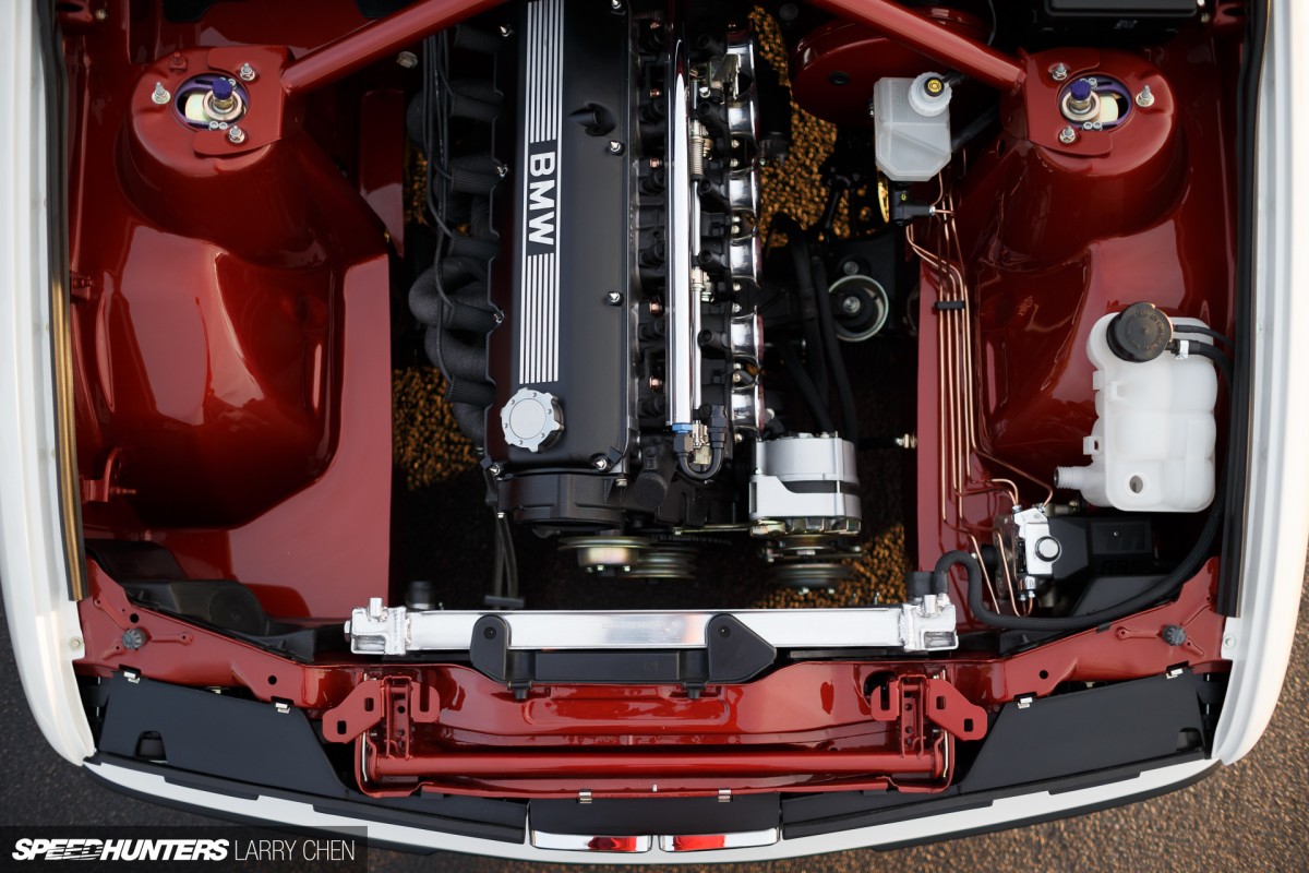 Larry_chen_peedhunters_bmw_e30_shaved-11