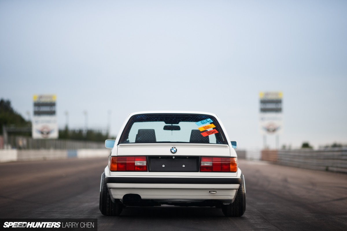 Larry_chen_peedhunters_bmw_e30_shaved-25