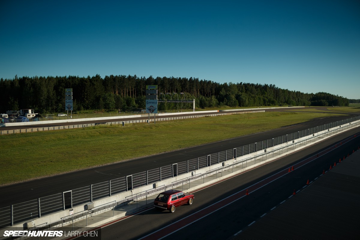 Larry_chen_peedhunters_volvo_vw_golf_rwd-18