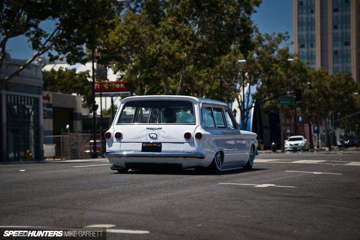 COPIE CORVAIR-WAGON-LOWRIDER-23